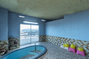 Baño termal público