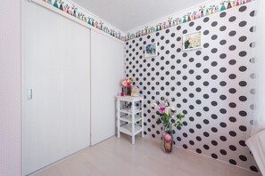 Zimmer (Japanese Western Style,2DK) | Bügeleisen/Bügelbrett, kostenloses WLAN
