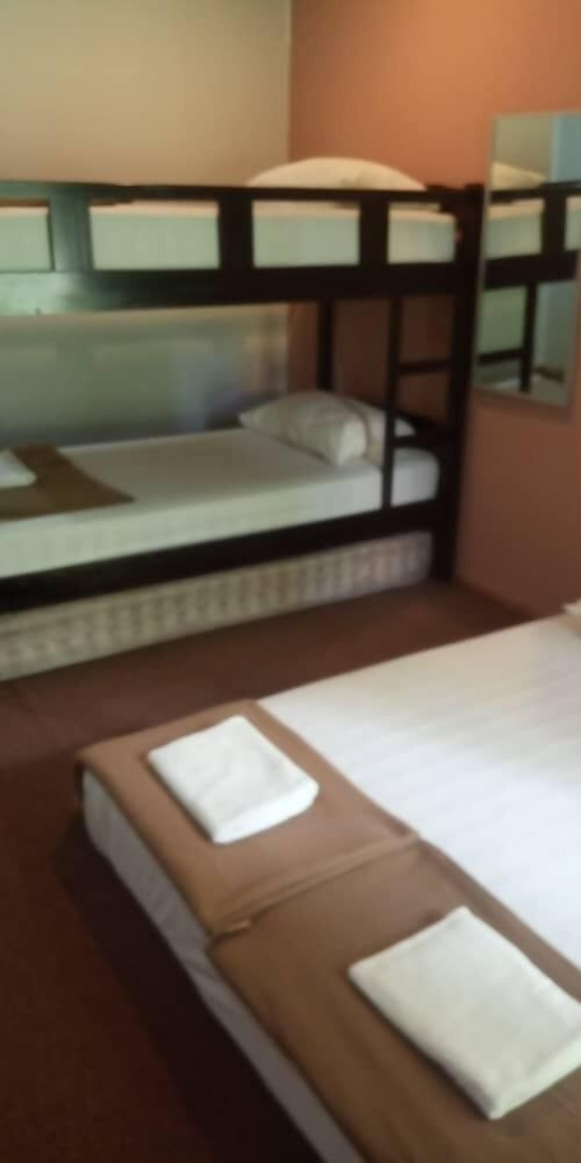 1 bedroom, iron/ironing board, bed sheets