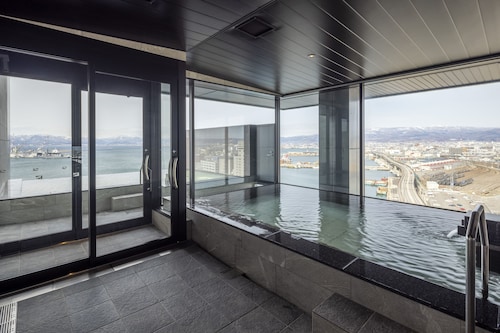 Tokyu Stay Hakodate Asaichi Akarinoyu