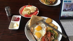 Restaurant - Travelers Hostel (Kathmandu)