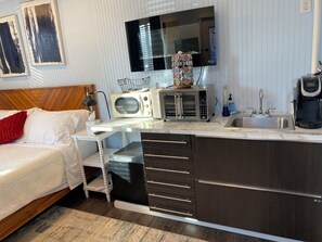 3 Schlafzimmer, Schreibtisch, Bügeleisen/Bügelbrett, WLAN