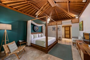 Pool Villa | Minibar, in-room safe, desk, iron/ironing board - Dinara Ubud (Ubud)