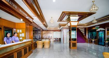 Boss Hotel