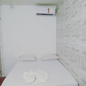 Habitación básica doble | Wifi gratis 