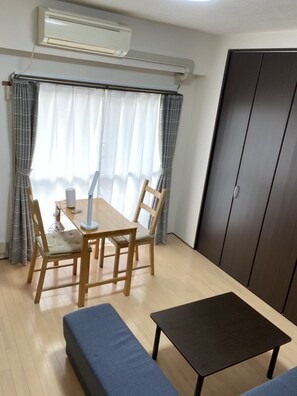 2 kamar tidur dan Wi-Fi gratis