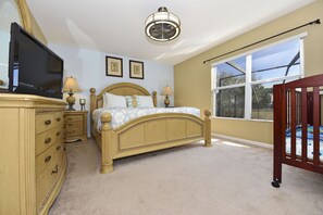 Familievilla, 6 soverom, privat basseng | Sengetøy av topp kvalitet, Tempur-Pedic-senger og strykejern/-brett