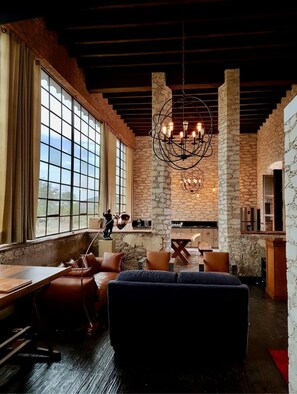Exclusive Loft (Casa Arrebol) | Living area - Mineral del Cielo (Pozos)