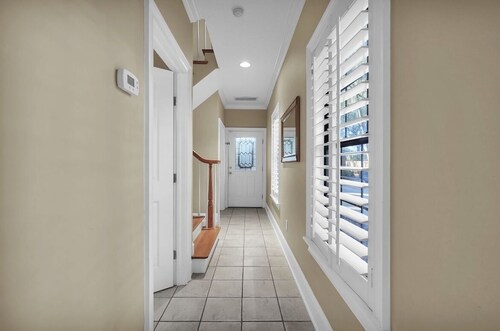 Spacious house just minutes from the beach and downtown