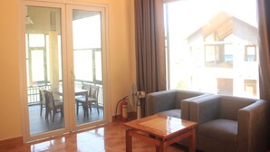 Family Townhome | Living room - Fairyland resort (Xuan Huong - Da Lat)