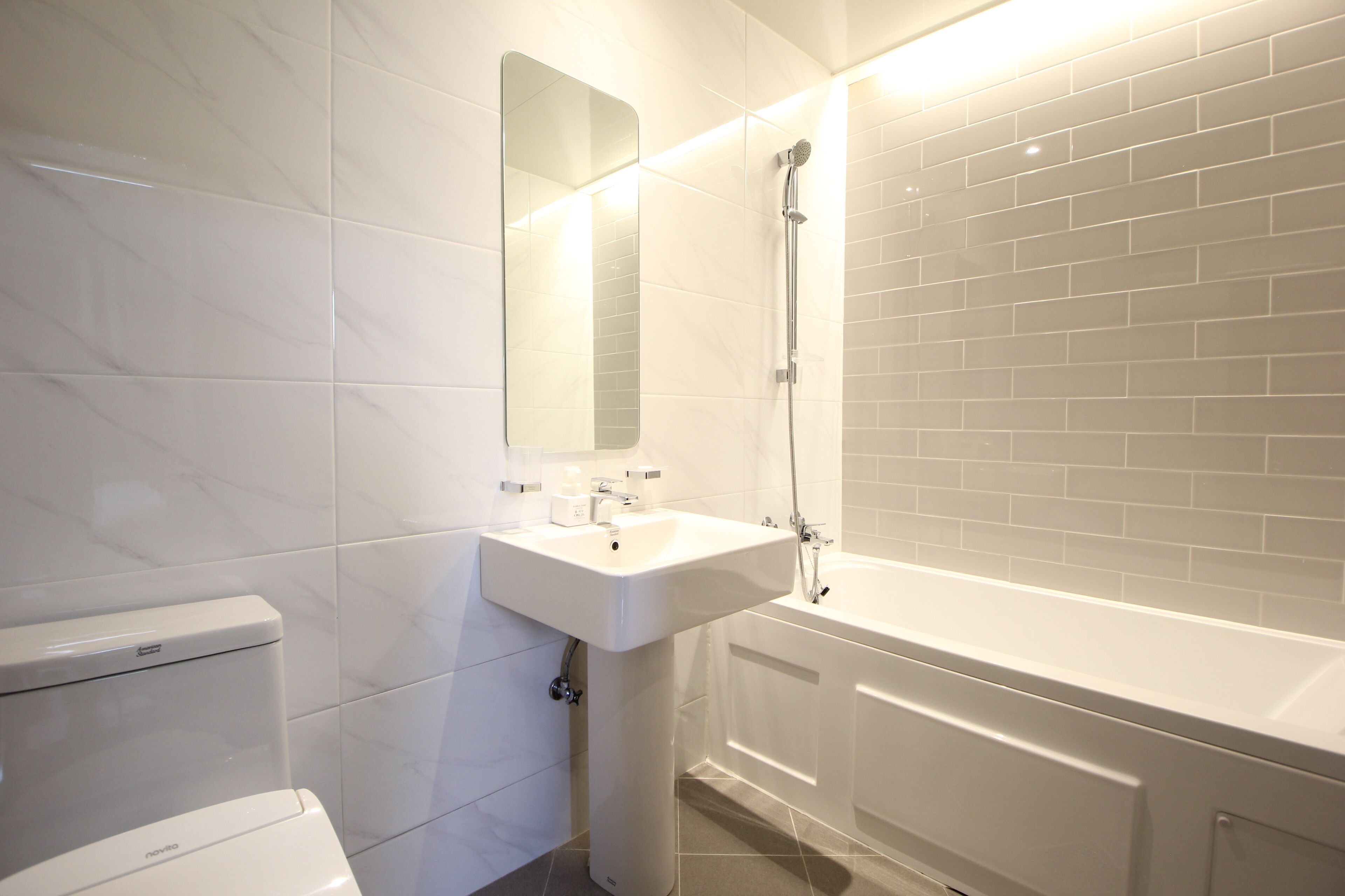 suite | bathroom | free toiletries, hair dryer, slippers, bidet