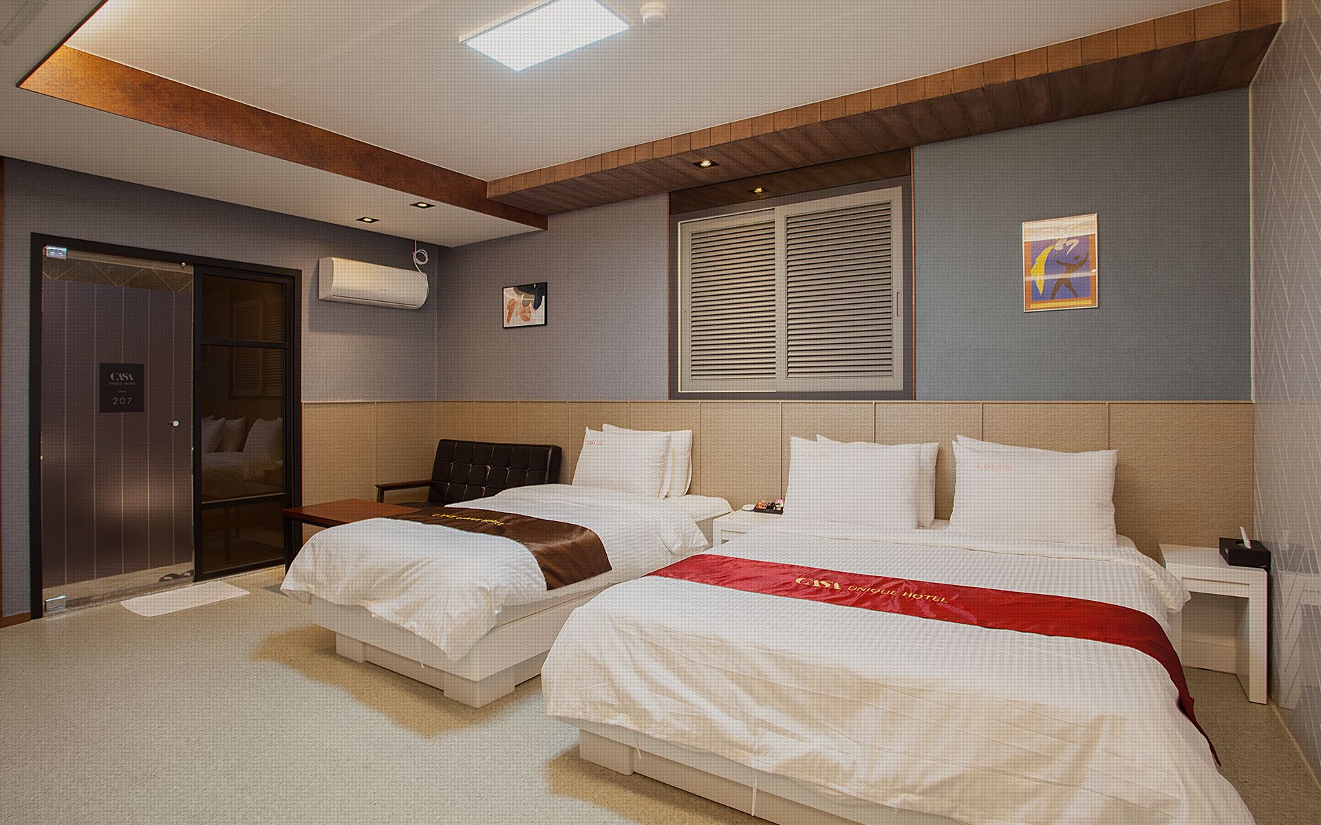 twin deluxe room | free minibar, individually decorated, individually furnished, desk