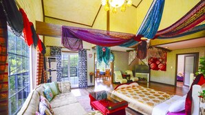 Grand Room (Emerald B) | WiFi (free) - Mir Pension (Gapyeong)
