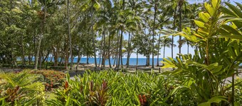 Lägenhet med två sovrum precis framför stranden!