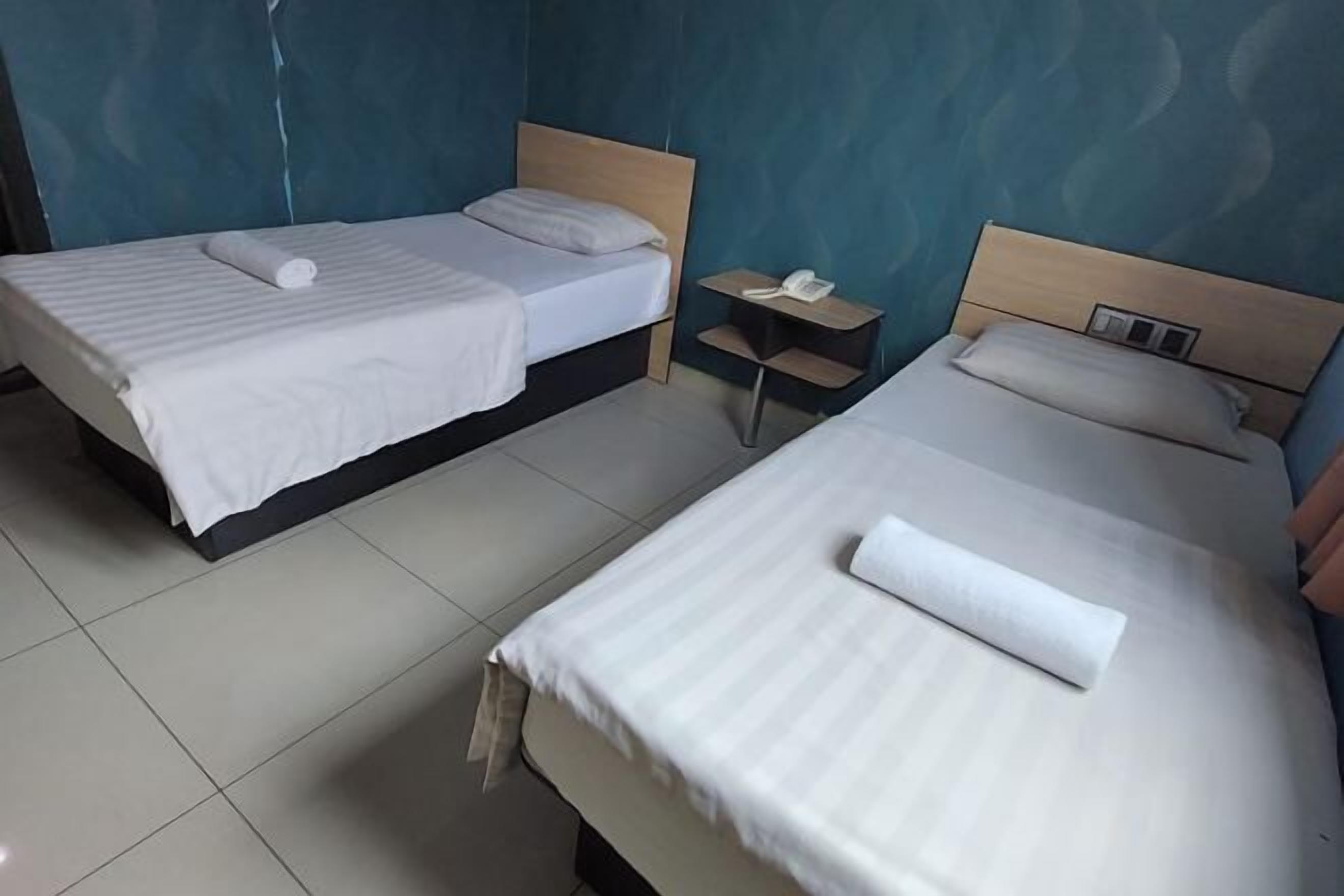 Desk, iron/ironing board, free WiFi