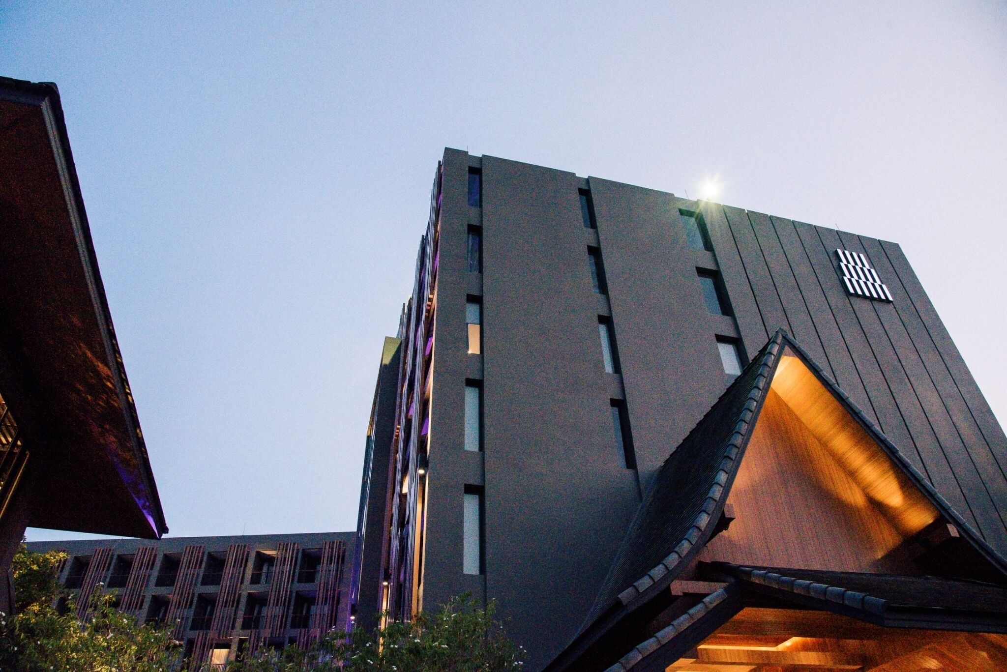 المنشأة من الخارج