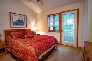 3 makuuhuonetta, ilmainen Wi-Fi, vuodevaatteet