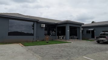 Free self parking