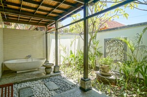 Villa, 2 habitaciones | Bañera profunda