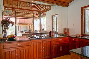 Villa, 2 Bedrooms | Private kitchen | Fridge, stovetop, coffee/tea maker, electric kettle - Villa Puaji (Lembongan Island)