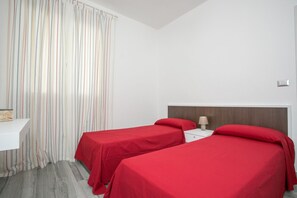 2 bedrooms, iron/ironing board, WiFi - Villa Fenix, Torre Lapillo beach (TL82) (Porto Cesareo)