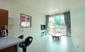 Living area - Cheongpyeong Mulsori Pension (Gapyeong)