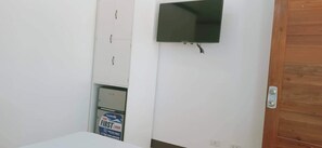 Quarto casal ou duplo luxo | TV