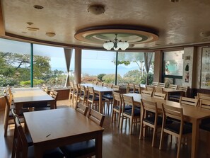 Restaurant - Byeonsan Dongguerami Pension (Buan)