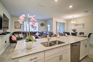 Interior - Disney-Area Townhome w/ Lanai & Resort Amenities! (Davenport)