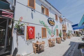 Front of property - White Orange (Seferihisar)