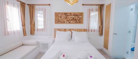 Deluxe Double Room | Free WiFi