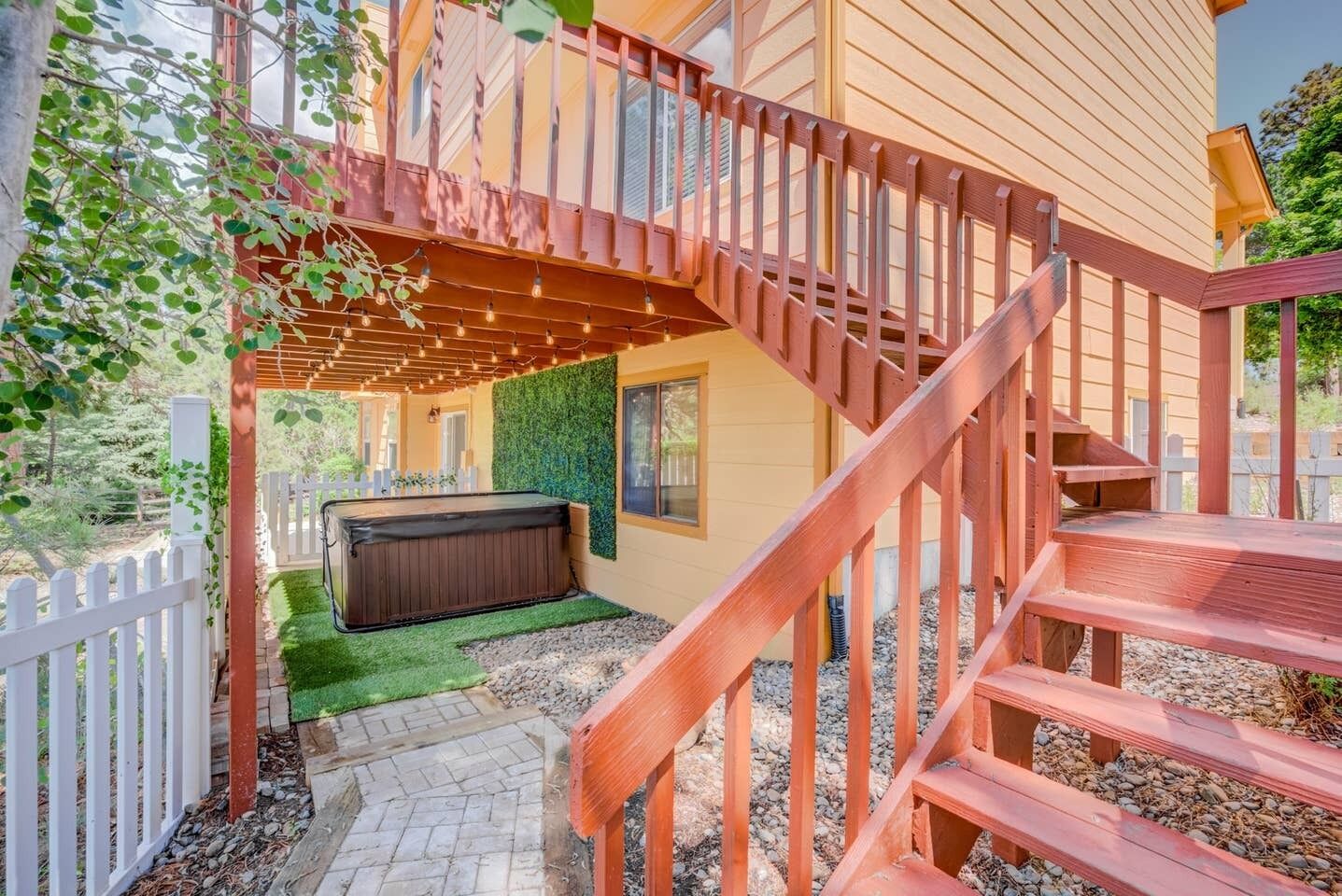 Talo (4 Bedrooms) | Yksityinen kuumavesiallas