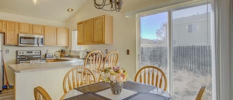 Full-sized fridge, microwave, oven, dishwasher