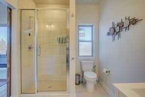 Villa (4 Bedrooms) | Bathroom