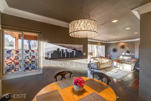 3bdmid-century Modernhot Tub, Grill, Close to DT