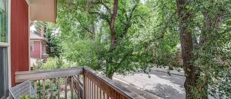 House (1 Bedroom) | Balcony