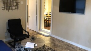 Apartemen (2 Bedrooms) | Area keluarga
