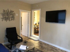 Apartment (2 Bedrooms) | Living area