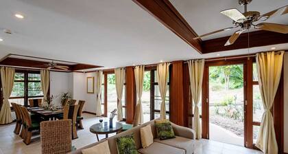 4 Bedroom Villa TG39 on Beach Front Resort SDV285-By Samui Dream Villas