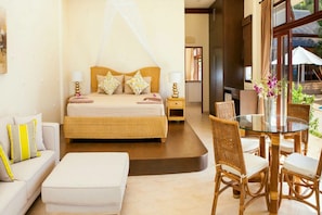 Villa, 5 Schlafzimmer, Nichtraucher, Küche | 5 Schlafzimmer, individuell dekoriert, Schreibtisch