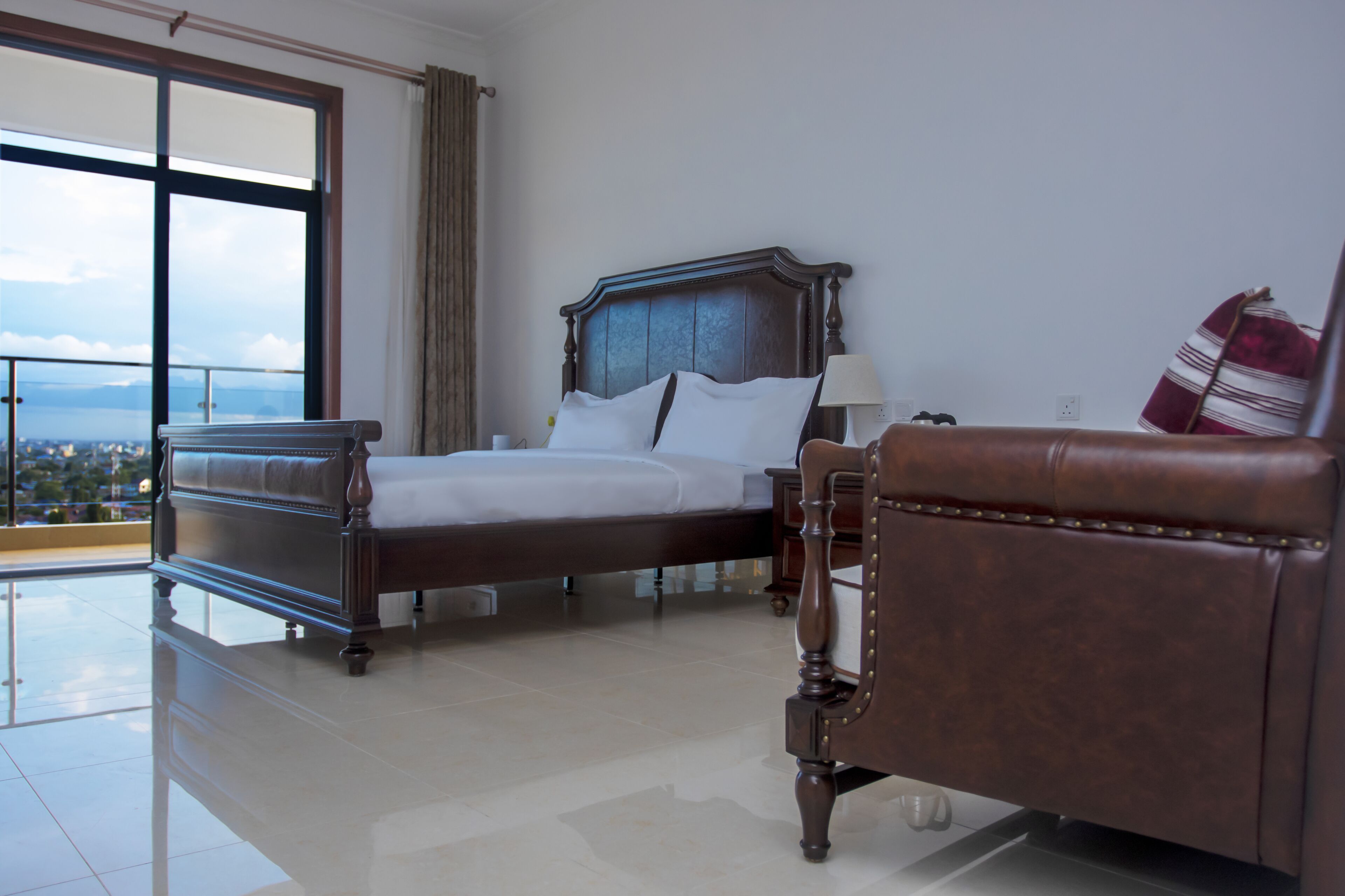 pillow-top beds, minibar, individually decorated, individually furnished