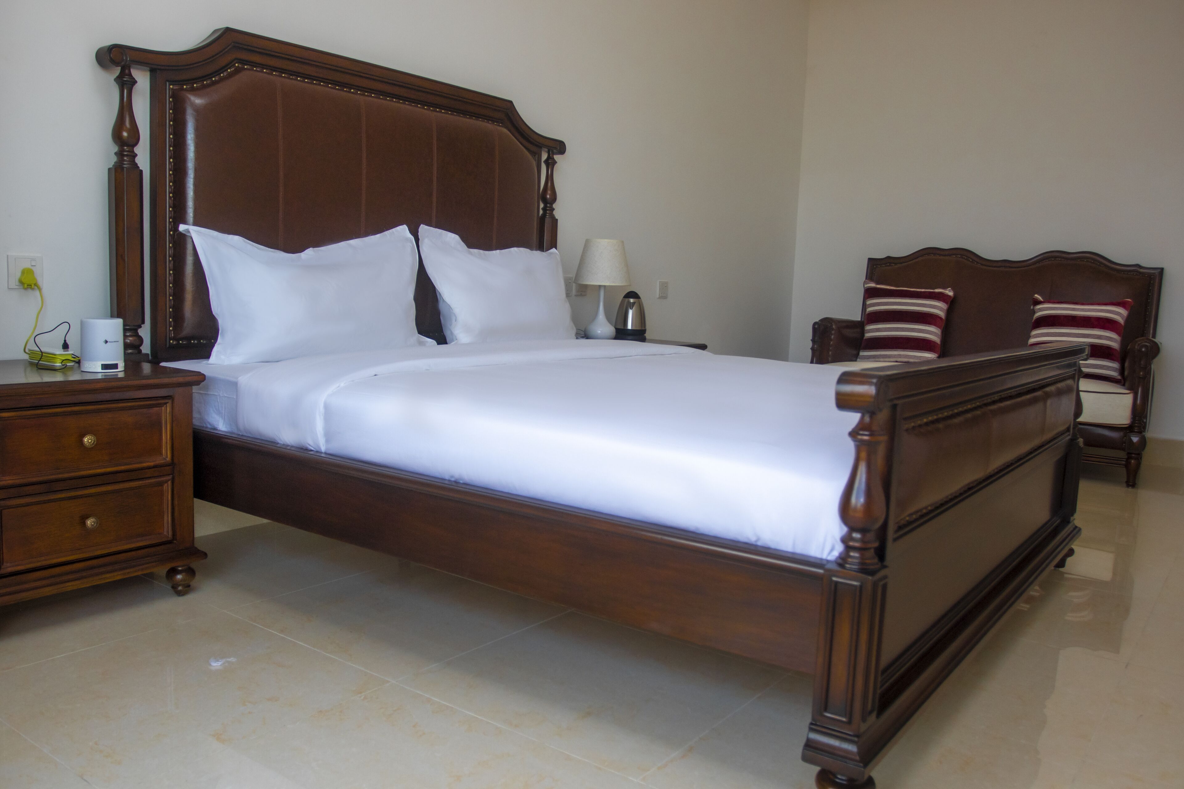 pillow-top beds, minibar, individually decorated, individually furnished