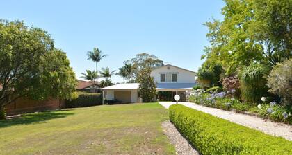 Edgewater Escape at Morisset Memories Lake Macquarie