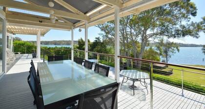 Edgewater Escape at Morisset Memories Lake Macquarie