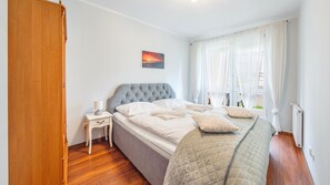 Apartment (17)