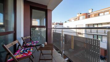 Apartemen (23) | Balkon