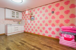Studio, 1 Bedroom (Ondol - Miso 203)