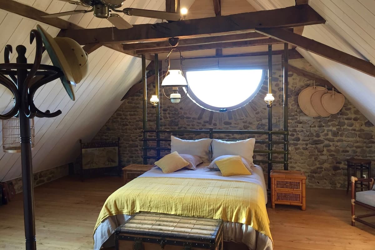 Doppia panoramica, vista montagna (Germaine) | 1 camera, biancheria da letto di alta qualità, con stile personalizzato