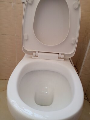 Handtücher, Seife, Toilettenpapier