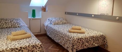 2 camere, ferro/asse da stiro, Wi-Fi